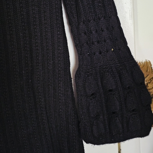 100% Cashmere Magaschoni Ribbed Knit Black Sweater Dress with Bell Sleeves - Picture 9 of 13
